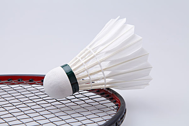 闭眼听鼓点 闭眼听鼓点