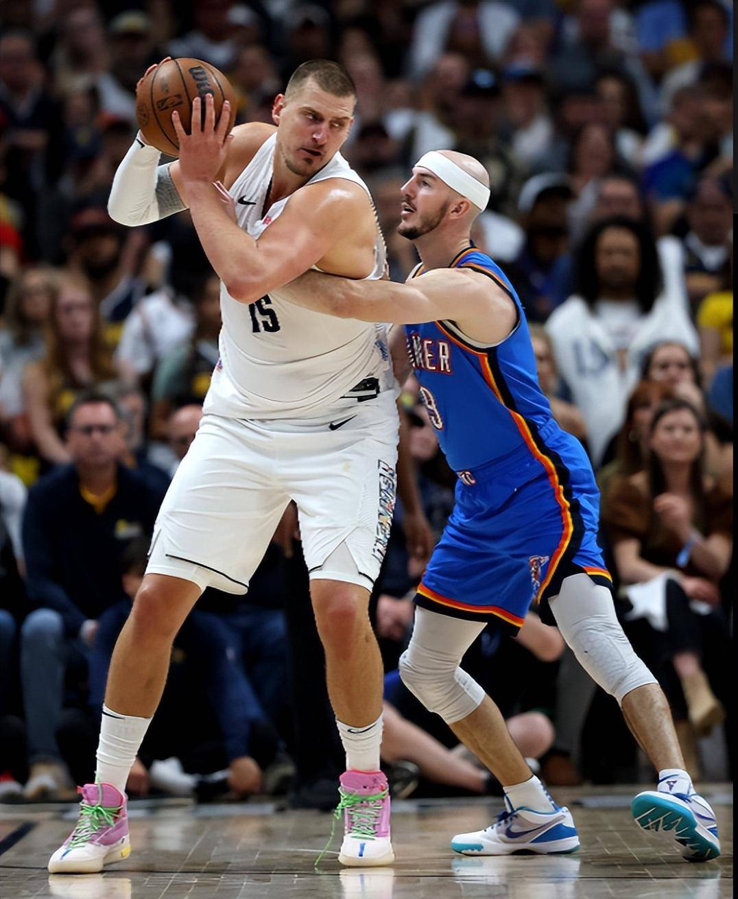 他们频繁通 他们频繁通