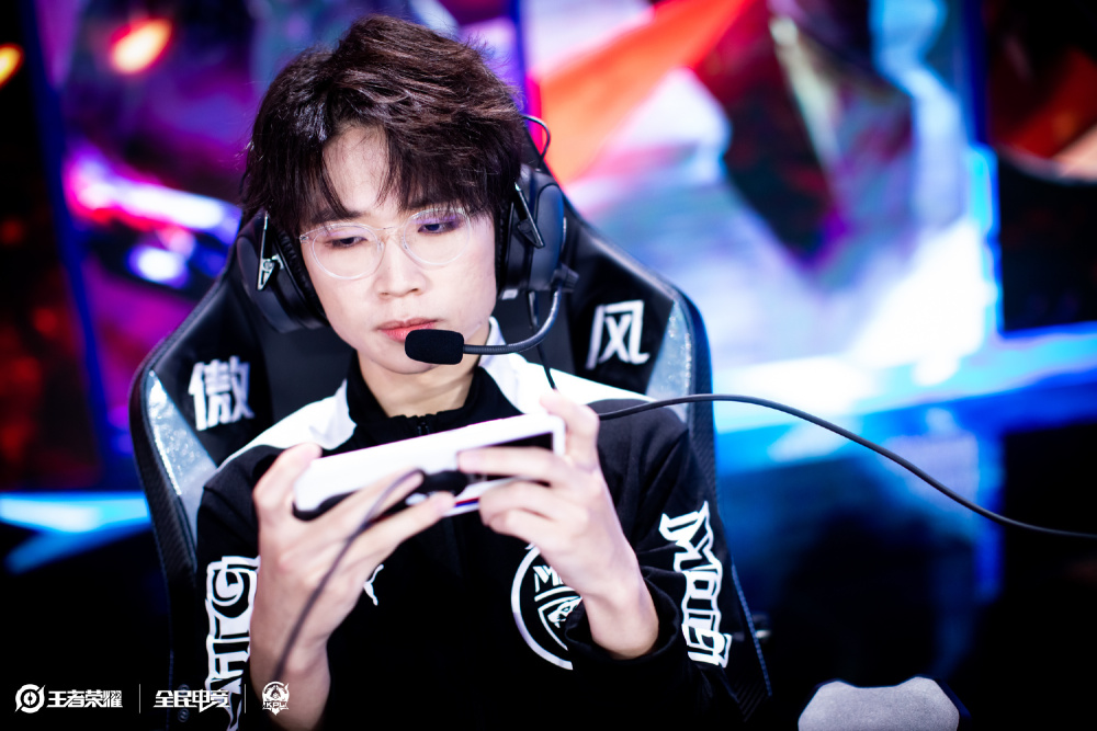 转战局的角 转战局的角