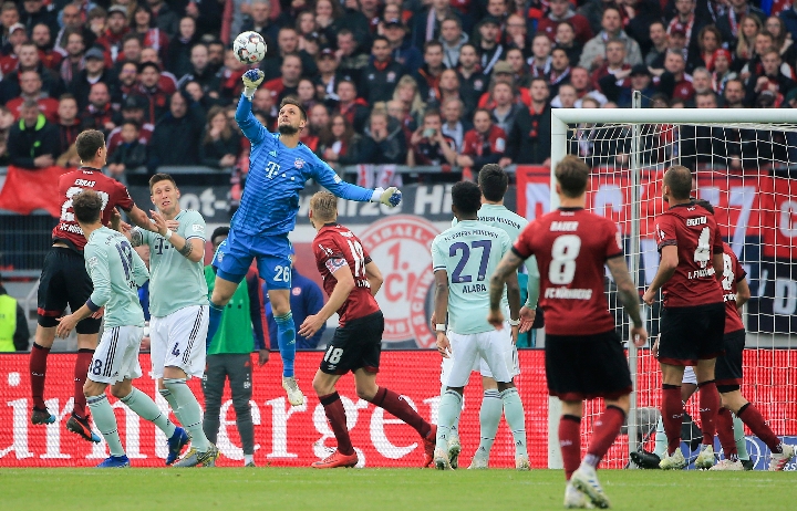 禁区前沿出 禁区前沿出